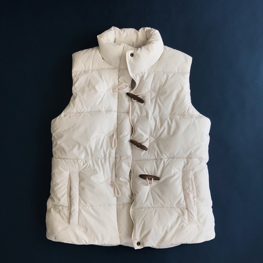 GAP Puffer Vest w/ Wooden Toggles